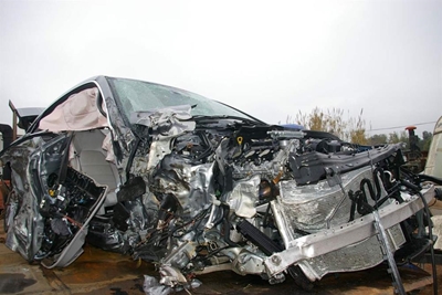 Man ernstig beseer in ongeluk op N2